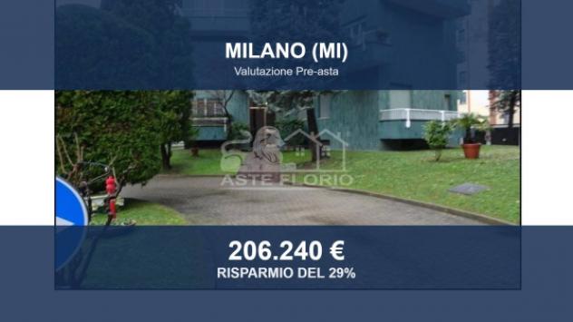 appartamento in vendita a Milano in zona Barona