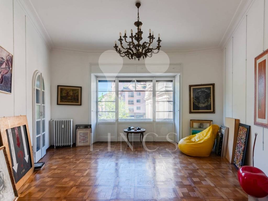 appartamento in vendita a Milano in zona Centro Direzionale