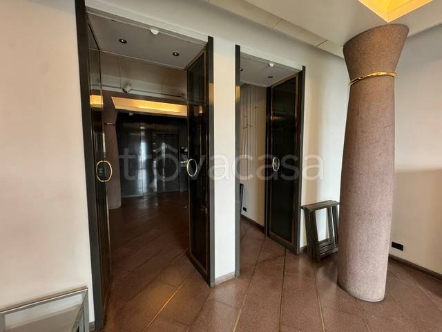 negozio in vendita a Milano