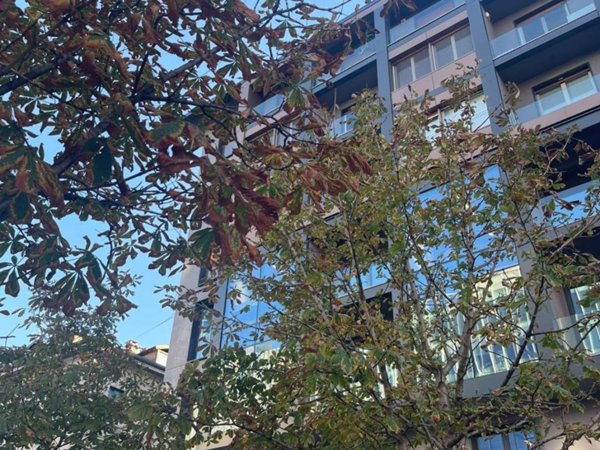 appartamento in vendita a Milano in zona Porta Garibaldi