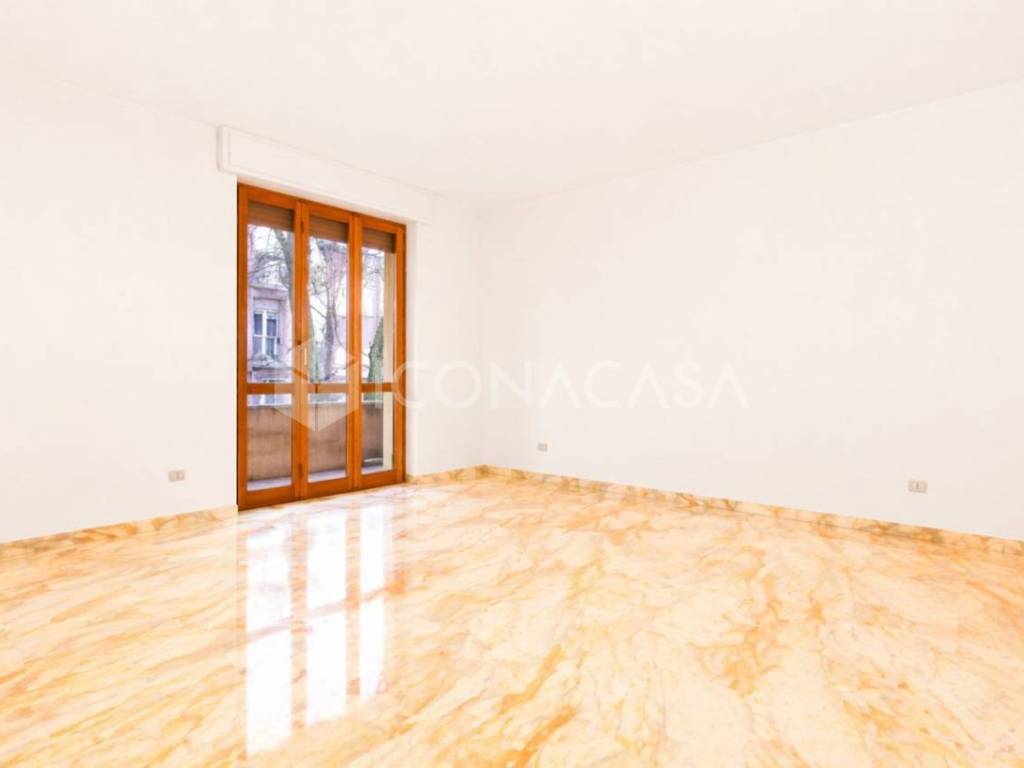 appartamento in vendita a Milano in zona Città Studi