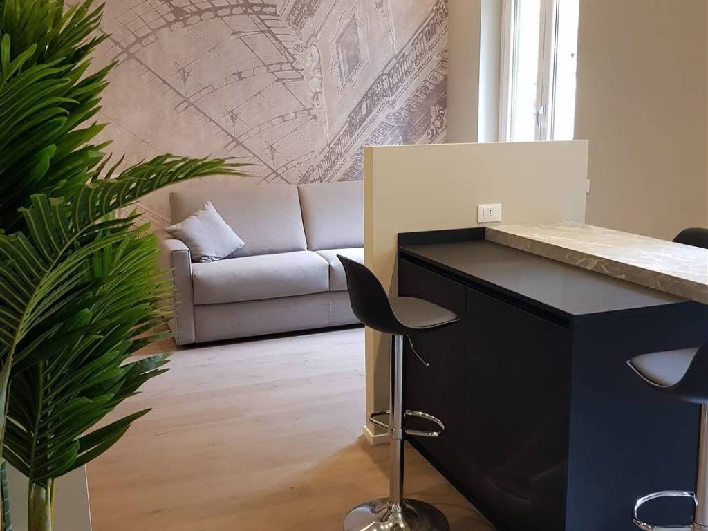 appartamento in vendita a Milano in zona Guastalla