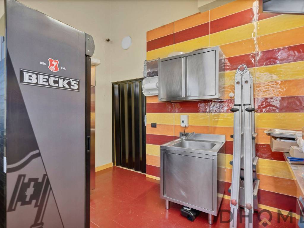 negozio in vendita a Milano