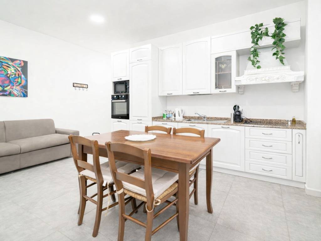 appartamento in vendita a Milano in zona Città Studi