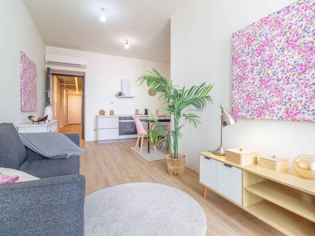appartamento in vendita a Milano in zona Vigentino