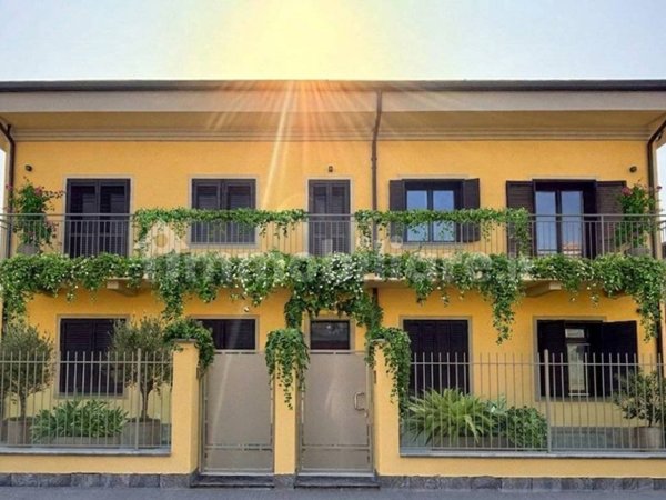 appartamento in vendita a Milano in zona Barona