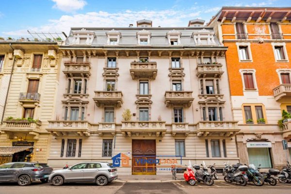 appartamento in vendita a Milano in zona Sempione