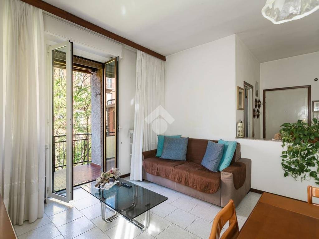 appartamento in vendita a Milano in zona Niguarda