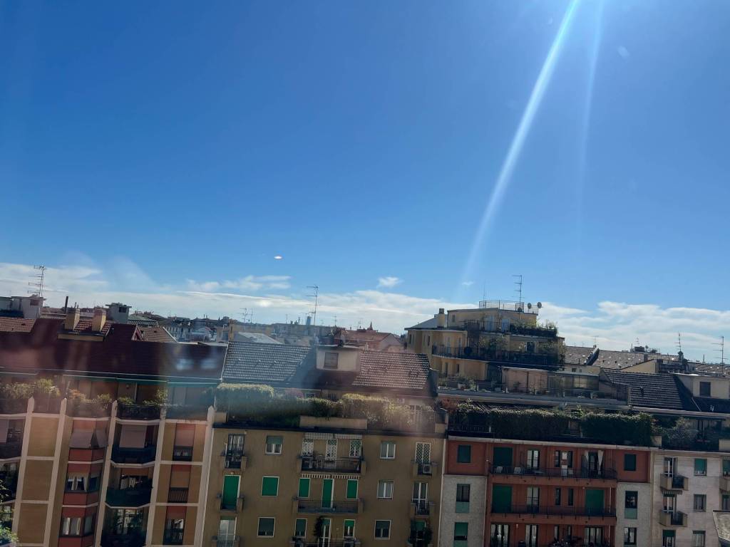 appartamento in vendita a Milano in zona Solari
