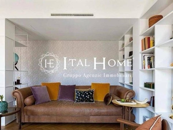 appartamento in vendita a Milano in zona Corvetto