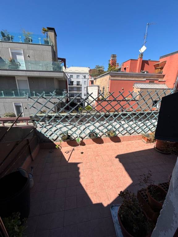 appartamento in vendita a Milano in zona Porta Romana