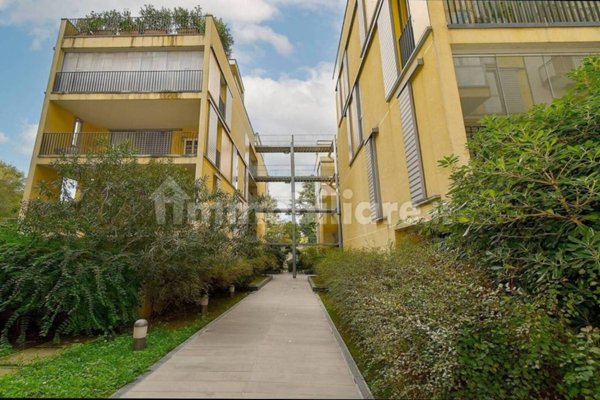 appartamento in vendita a Milano in zona Gorla