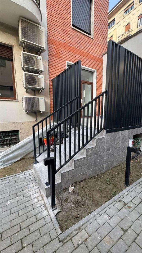 appartamento in vendita a Milano in zona Isola