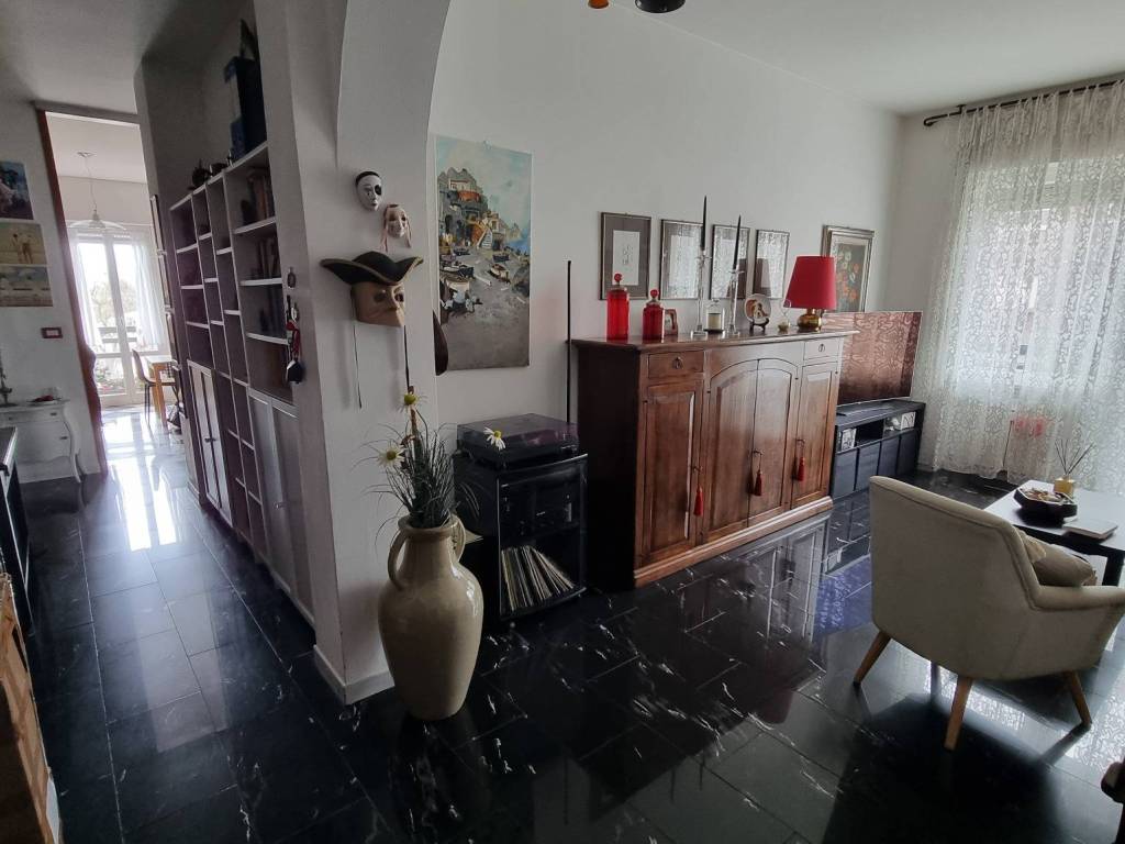 appartamento in vendita a Milano in zona Affori