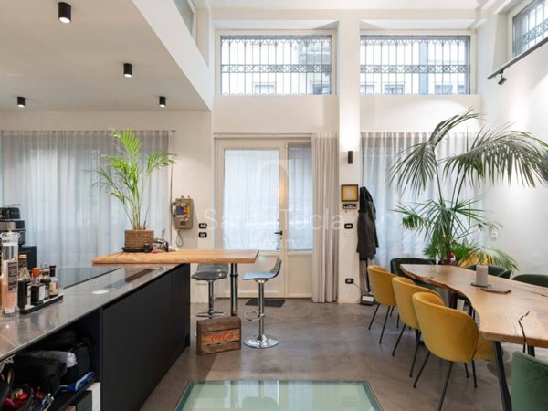 appartamento in vendita a Milano in zona Isola