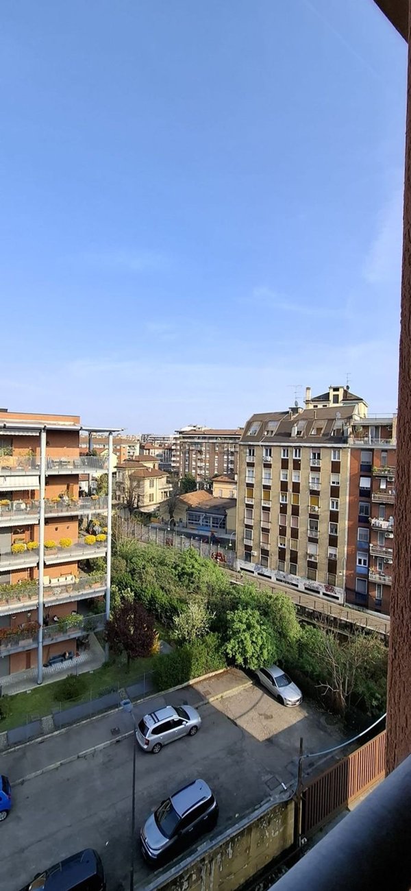 appartamento in vendita a Milano in zona Crescenzago