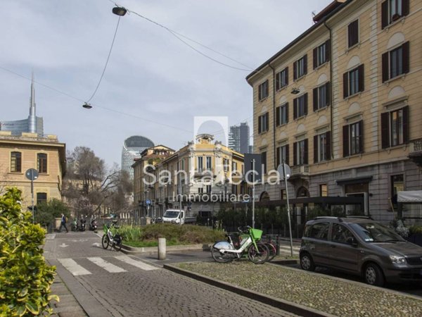 appartamento in vendita a Milano in zona Centro Storico