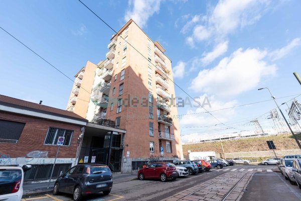 appartamento in vendita a Milano in zona Città Studi