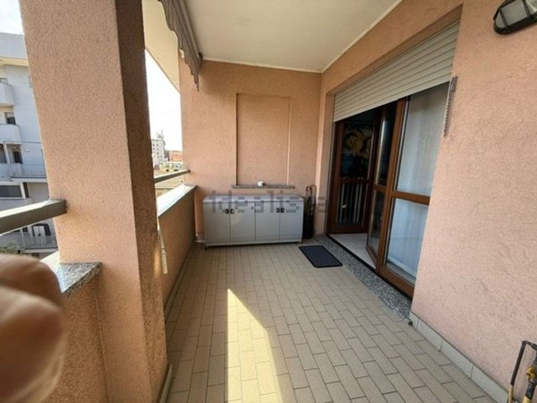 appartamento in vendita a Milano in zona Crescenzago