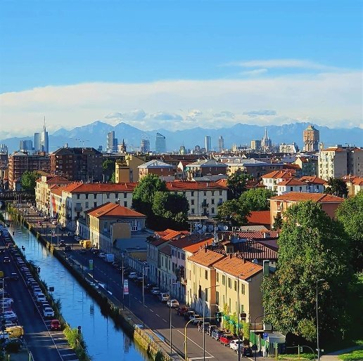 appartamento in vendita a Milano in zona Famagosta