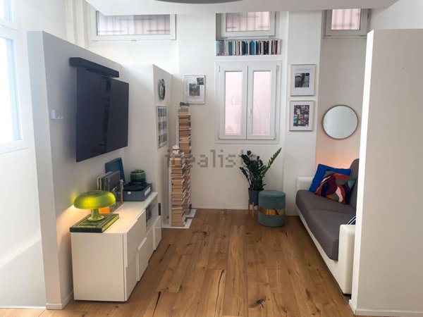 appartamento in vendita a Milano in zona Piazzale Lodi