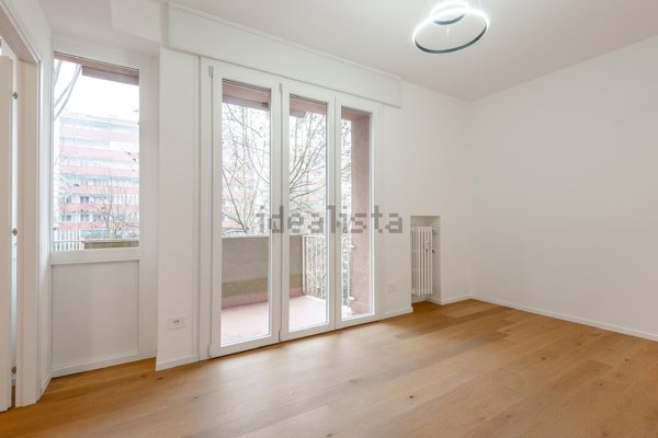 appartamento in vendita a Milano in zona QT8