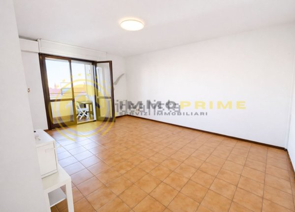 appartamento in vendita a Milano in zona Trenno