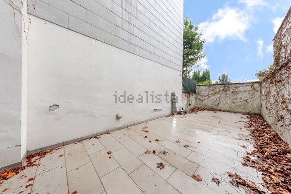 appartamento in vendita a Milano in zona San Cristoforo