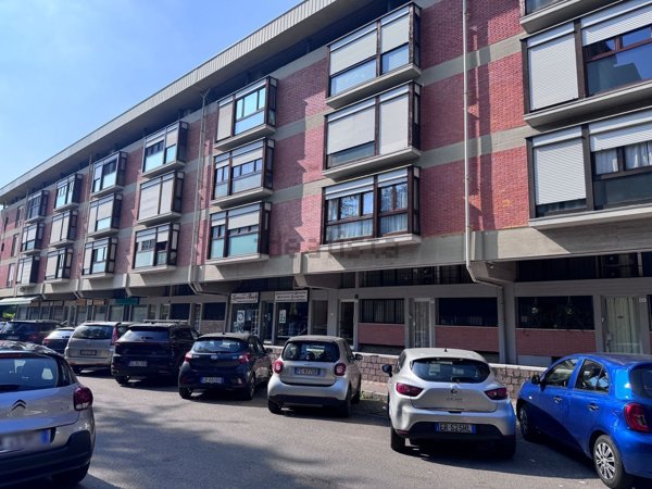 appartamento in vendita a Milano in zona Bovisasca
