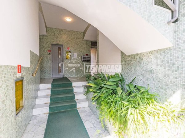 appartamento in vendita a Milano in zona Isola