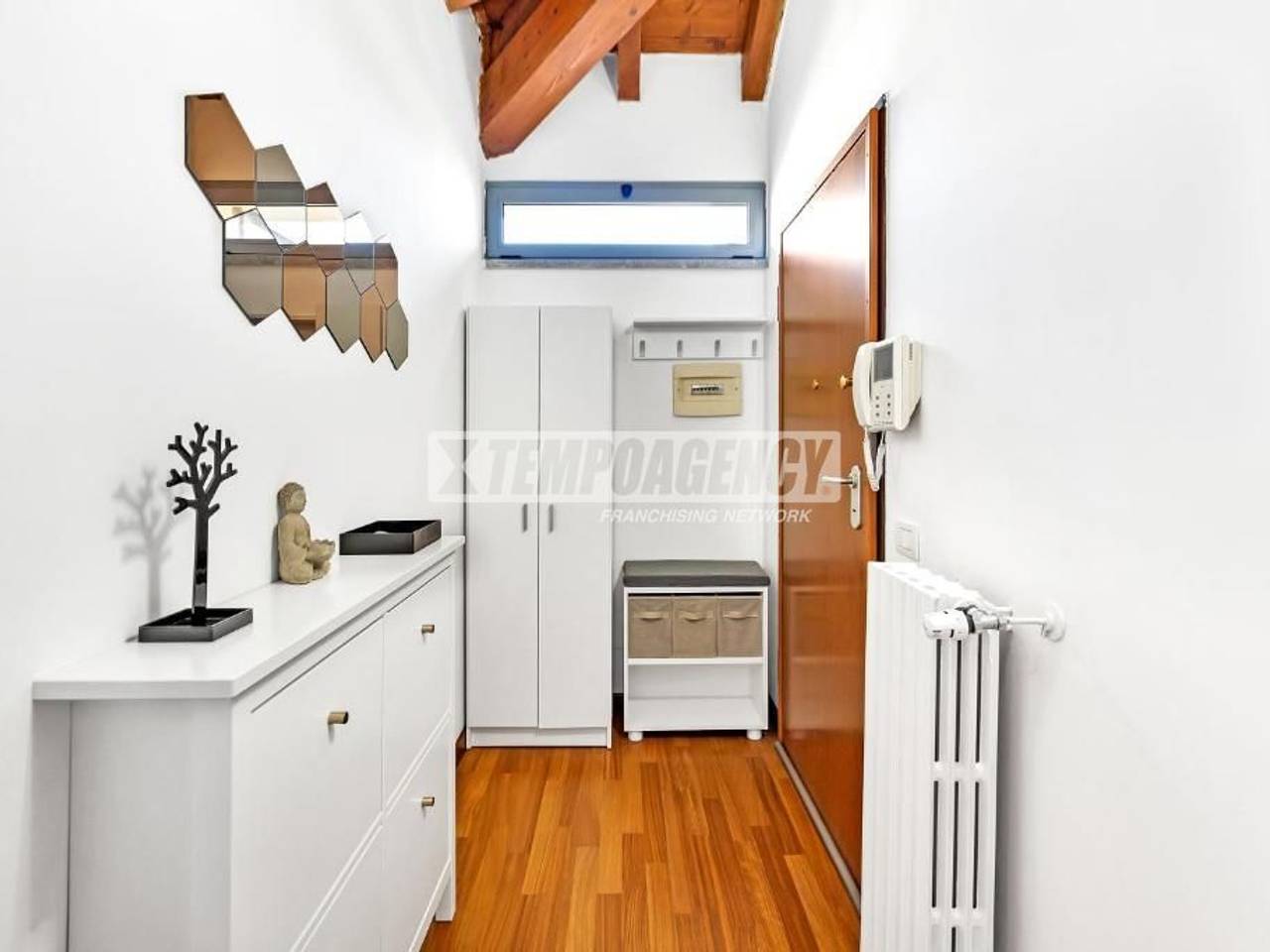 appartamento in vendita a Milano in zona Barona