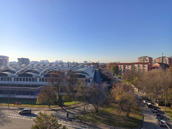 appartamento in vendita a Milano in zona Quarto Cagnino