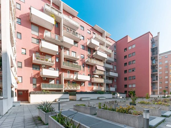 appartamento in vendita a Milano in zona Lambrate