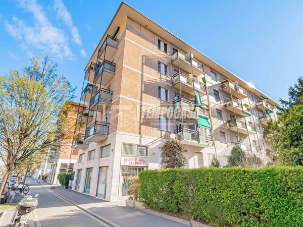 appartamento in vendita a Milano in zona Forlanini