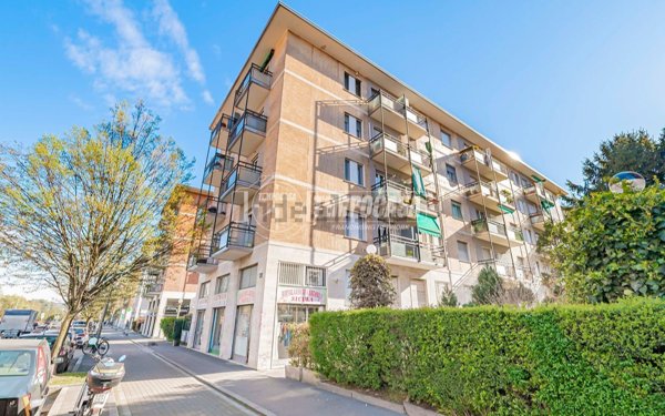 appartamento in vendita a Milano in zona Forlanini