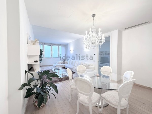 appartamento in vendita a Milano in zona Centro Direzionale