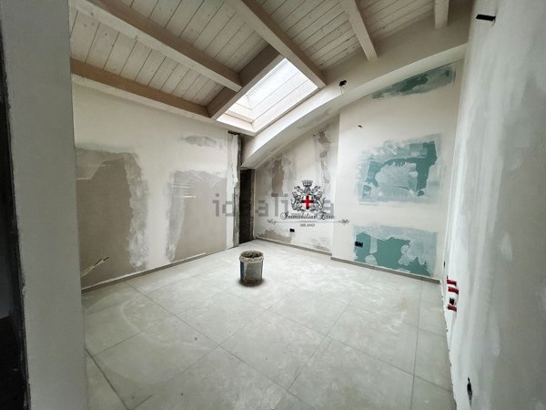 appartamento in vendita a Milano in zona Vigentino