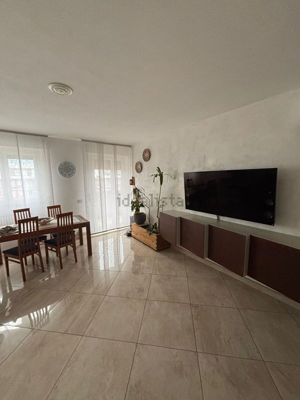 appartamento in vendita a Milano in zona Barona