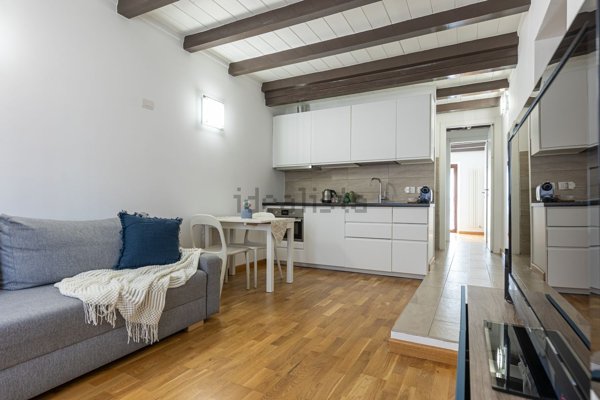 appartamento in vendita a Milano in zona Porta Venezia