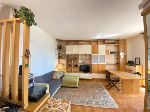 appartamento in vendita a Milano in zona Gallaratese