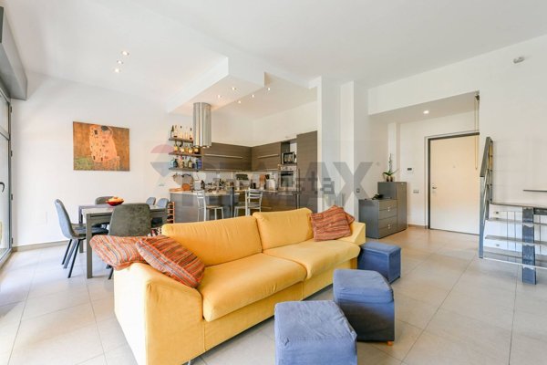 appartamento in vendita a Milano in zona Chiesa Rossa