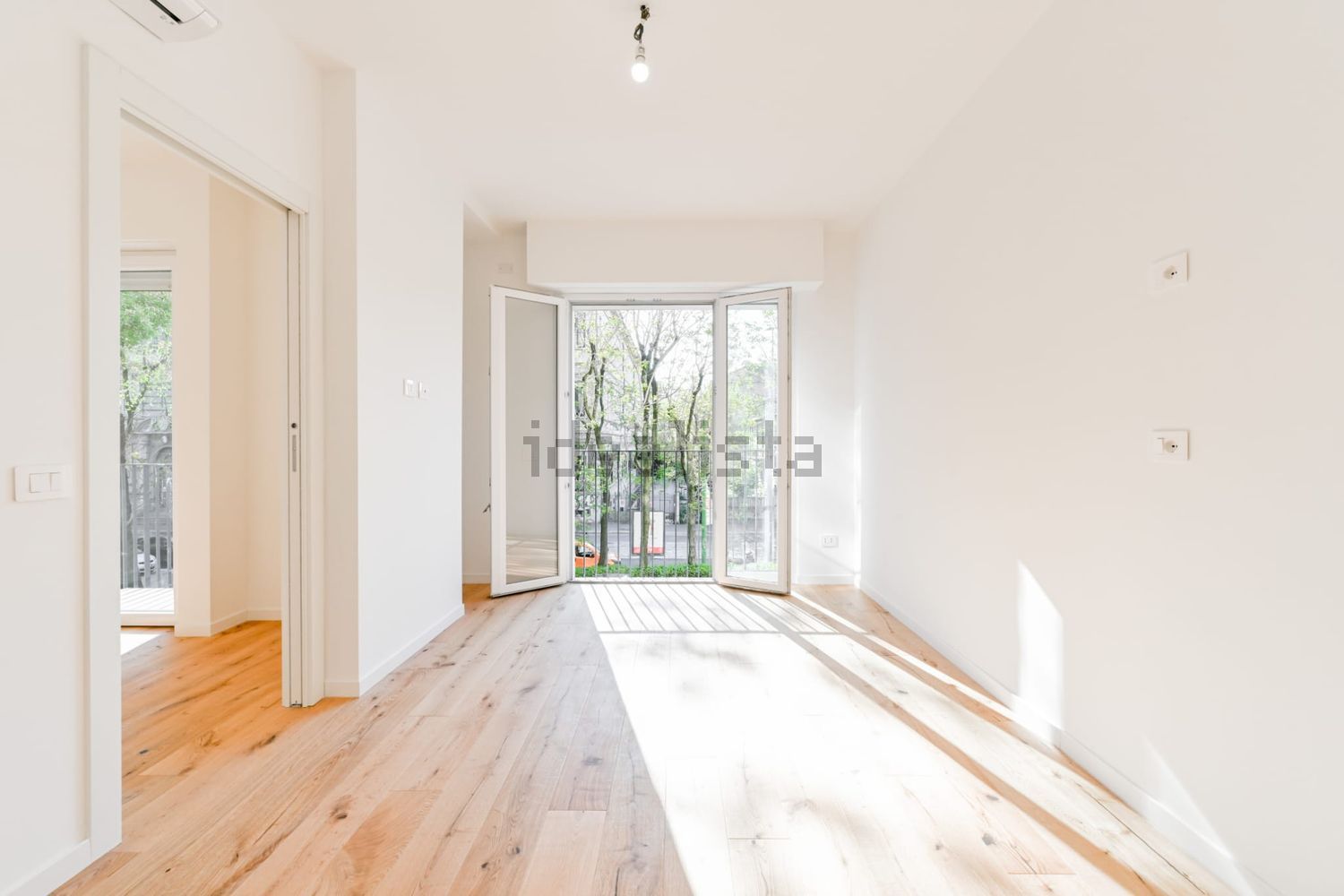 appartamento in vendita a Milano in zona Loreto