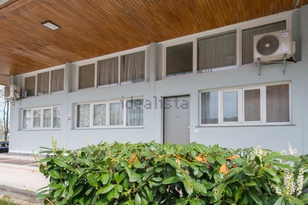 appartamento in vendita a Milano in zona Barona