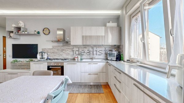 appartamento in vendita a Milano in zona Maggiolina