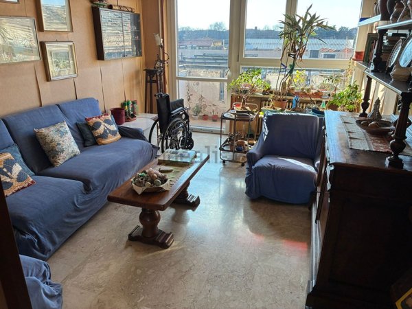 appartamento in vendita a Milano in zona Greco