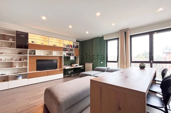 appartamento in vendita a Milano in zona Precotto