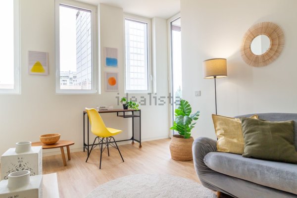 appartamento in vendita a Milano in zona Vigentino