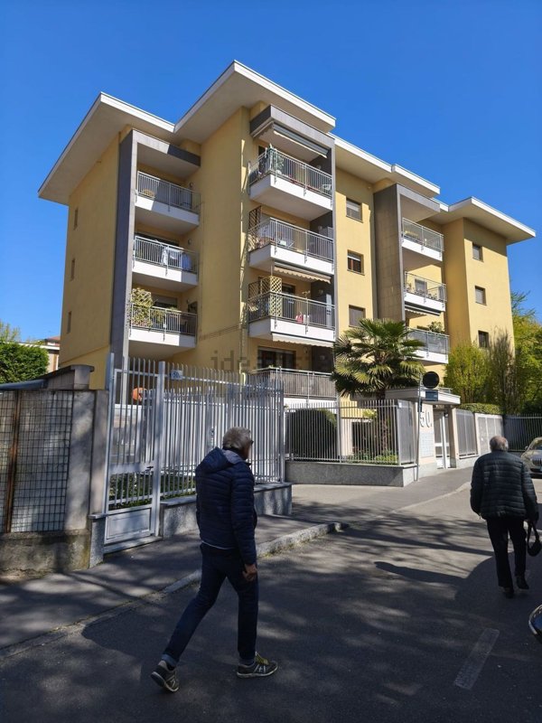 appartamento in vendita a Milano in zona Dergano