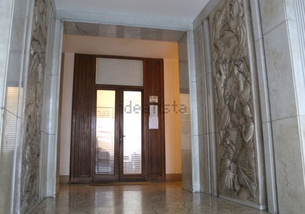 appartamento in vendita a Milano in zona Città Studi