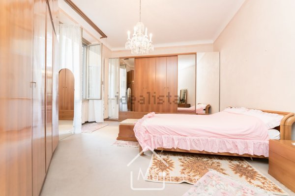 appartamento in vendita a Milano in zona Sempione